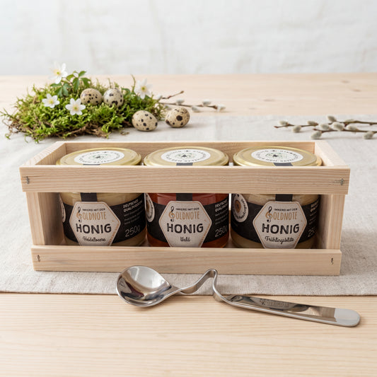 Goldnote Frühlingsbox – 3 Honige à 250 g mit Edelstahl-Honiglöffel in Holzbox